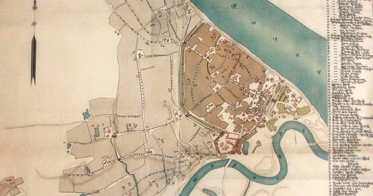 📜 Интересный исторический факт: в начале XVIII века Ярославль административно относился к Санкт-Петербургу.