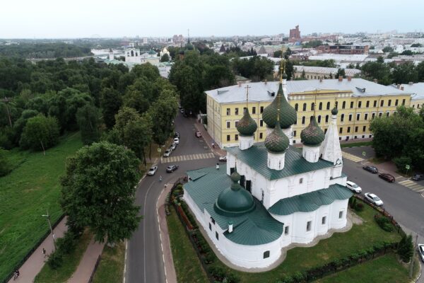 Тайны Спаса на Городу: почему этот храм называют настоящей энциклопедией XVII века?