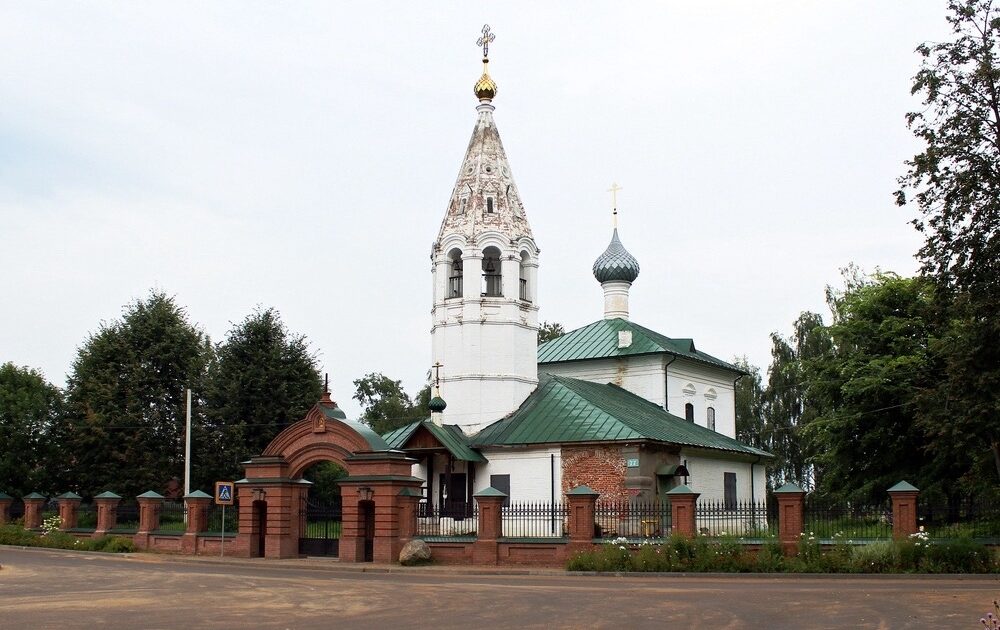 На Тверицкой набережной есть место, где время словно замедляется.