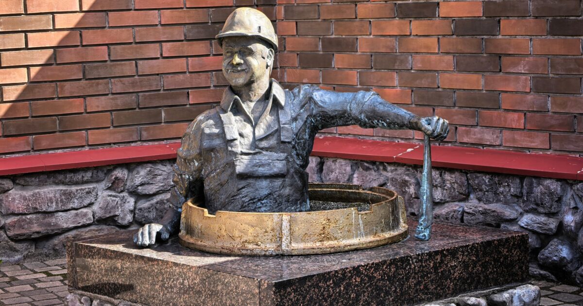 🚰 Лучезарный водопроводчик